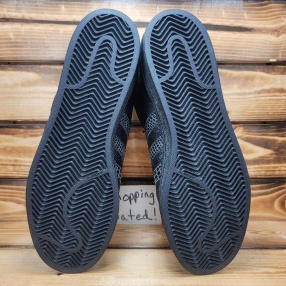 Adidas Casual Basketball Shoes for Men Pro Model Snakeskin Triple Black - Picture 2 of 9